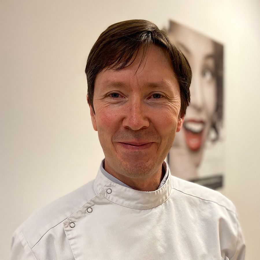 Dr Jason Salvador-Swords dentist at CREWKERNE SMILE CENTRE